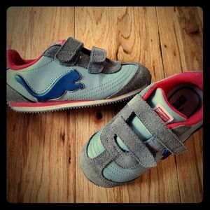 Unisex, LIGHT-UP toddler puma sneakers